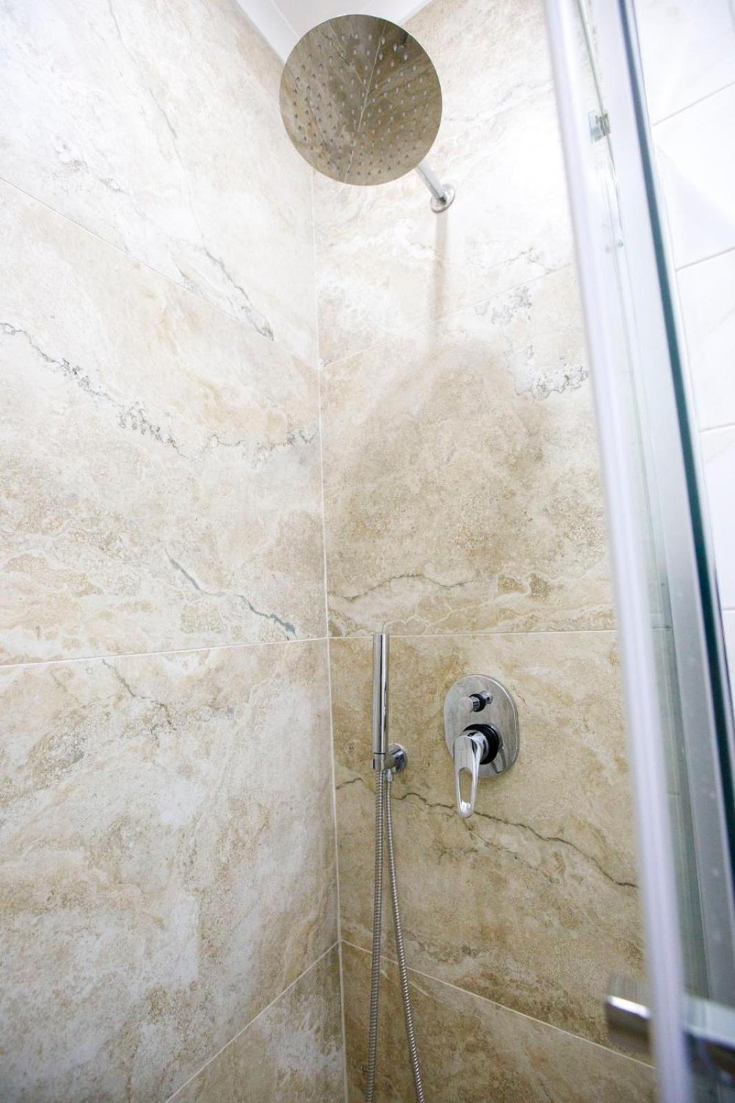 B&B Le Stanze Di Aurora Наполи Екстериор снимка